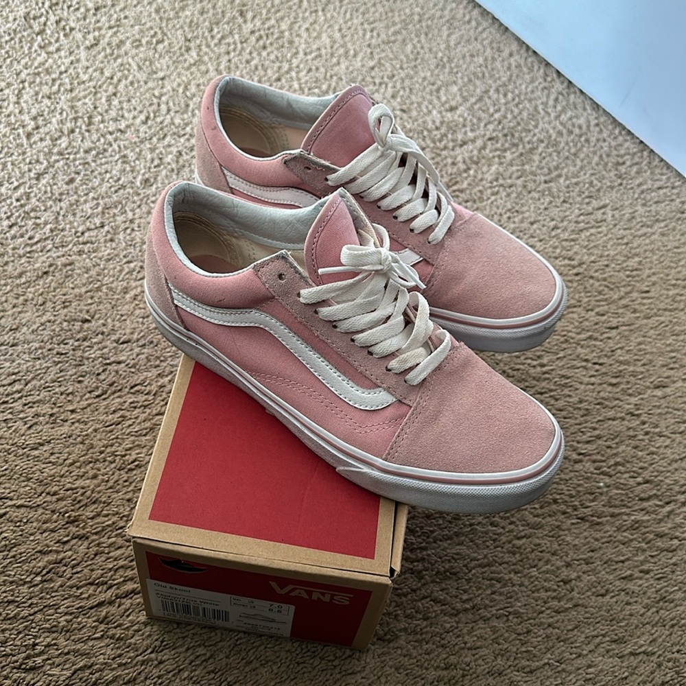 Old skool pink vans